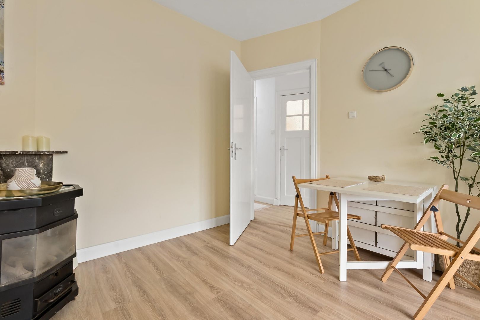 Damasstraat 172, Den Haag foto-18 blur