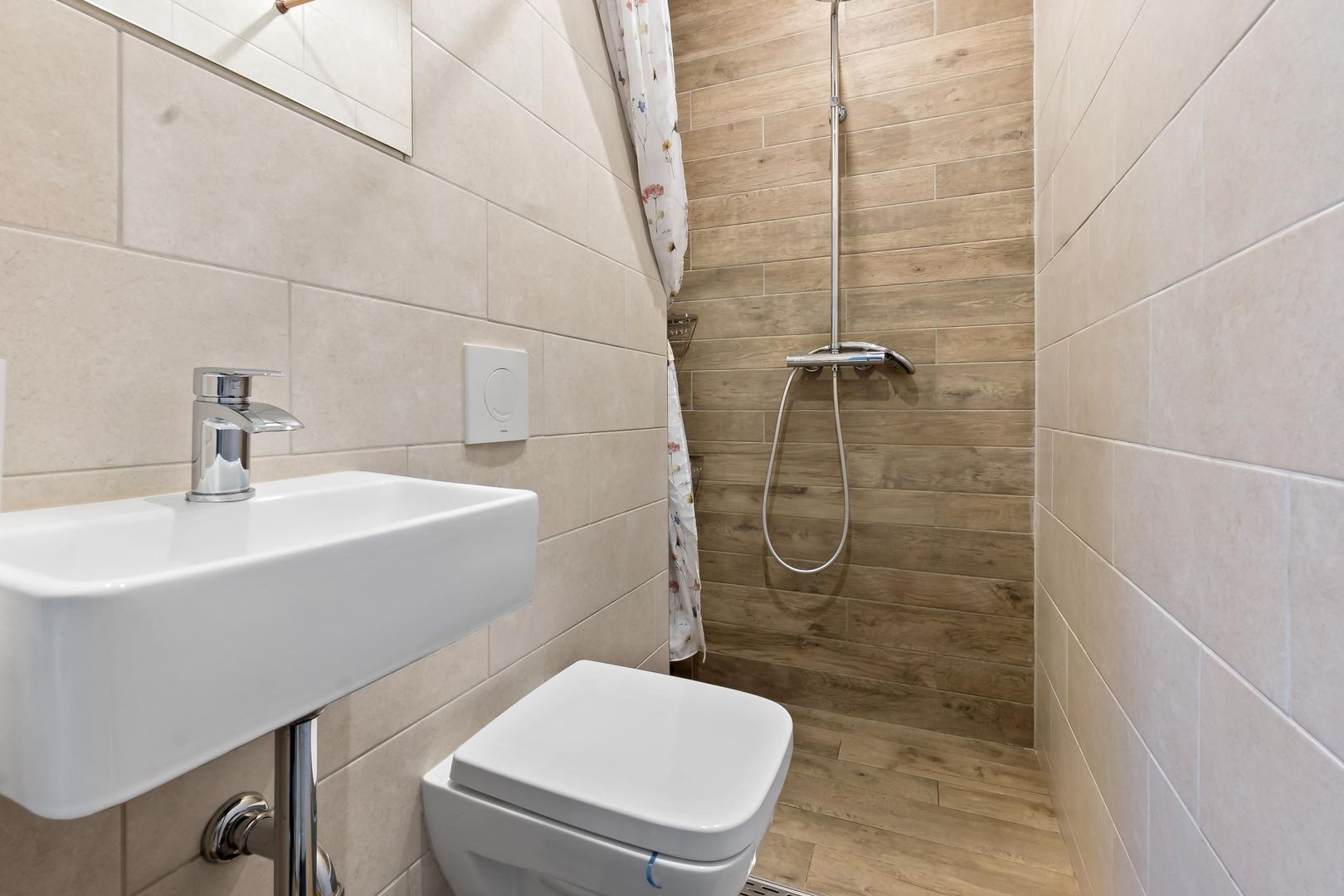 Damasstraat 172, Den Haag foto-23 blur