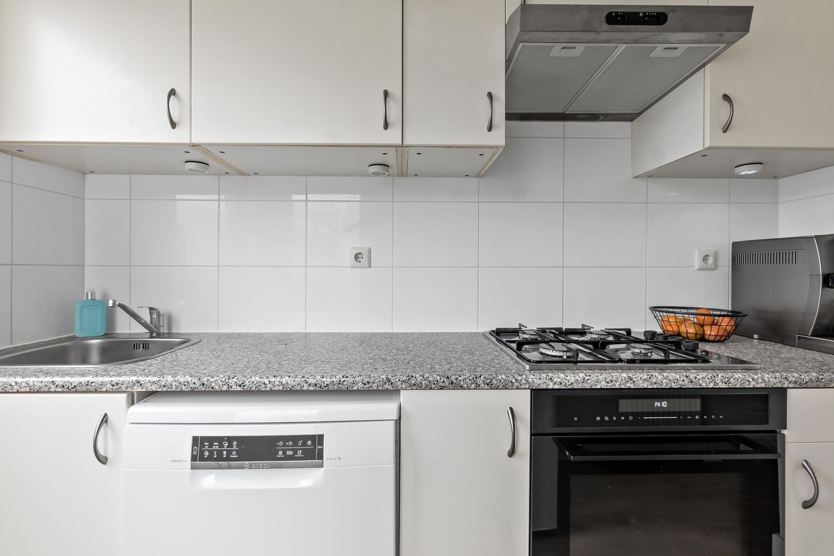 Van der Gaagstraat 26, Den Haag foto-29 blur