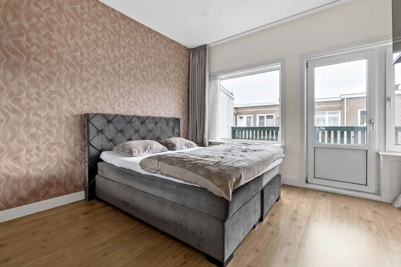 Van der Gaagstraat 26, Den Haag foto-15 blur