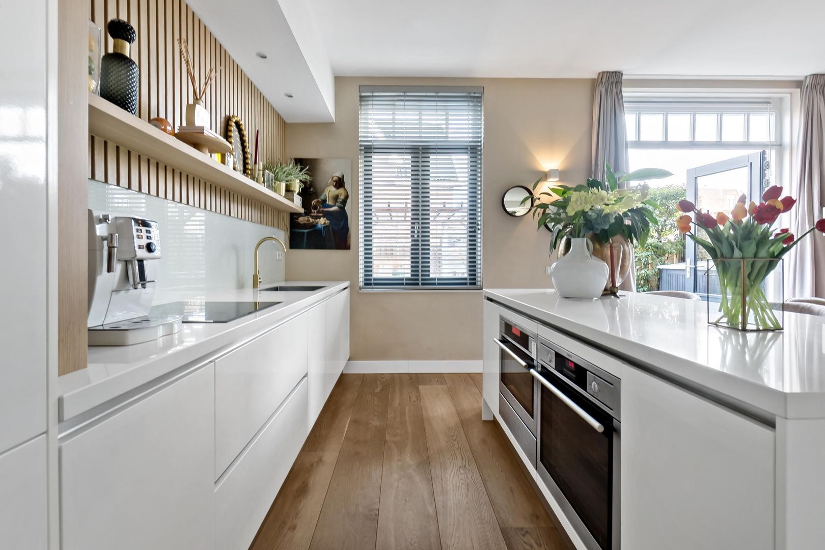 Ernest Hemingwaypark 30, Den Haag foto-27 blur