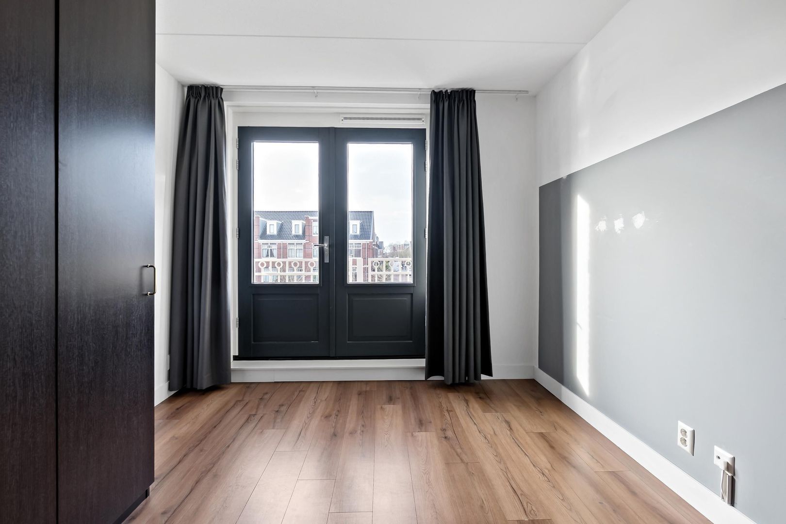 Ernest Hemingwaypark 30, Den Haag foto-44 blur