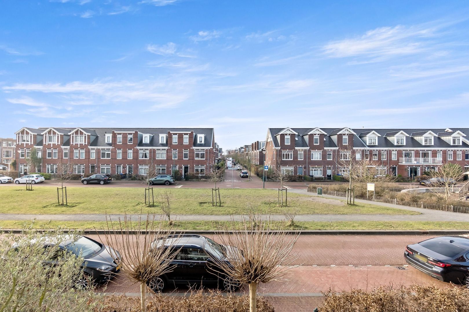 Ernest Hemingwaypark 30, Den Haag foto-69 blur