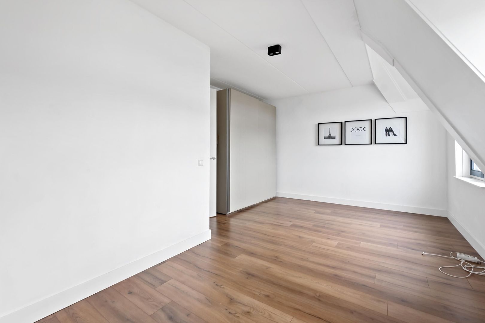 Ernest Hemingwaypark 30, Den Haag foto-60 blur