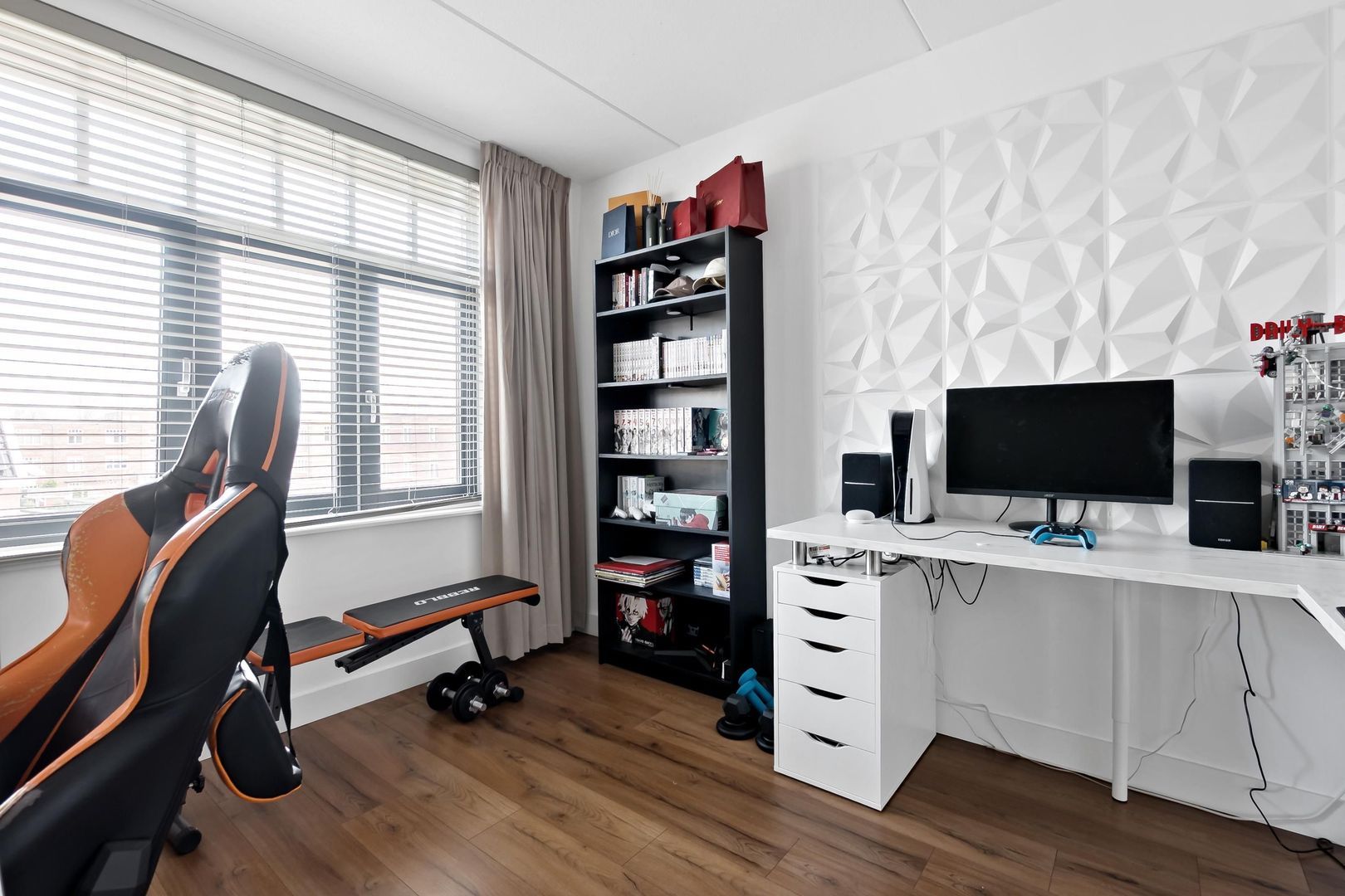 Ernest Hemingwaypark 30, Den Haag foto-62 blur