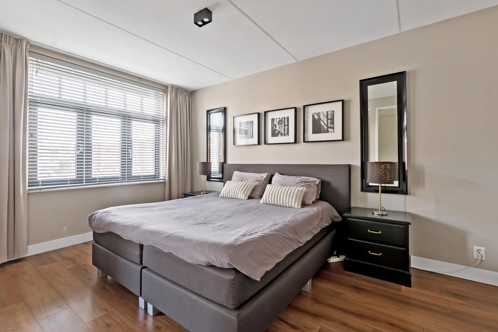 Ernest Hemingwaypark 30, Den Haag foto-49 blur