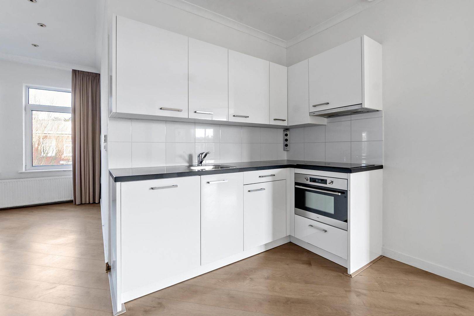 Mient 382, Den Haag foto-11 blur