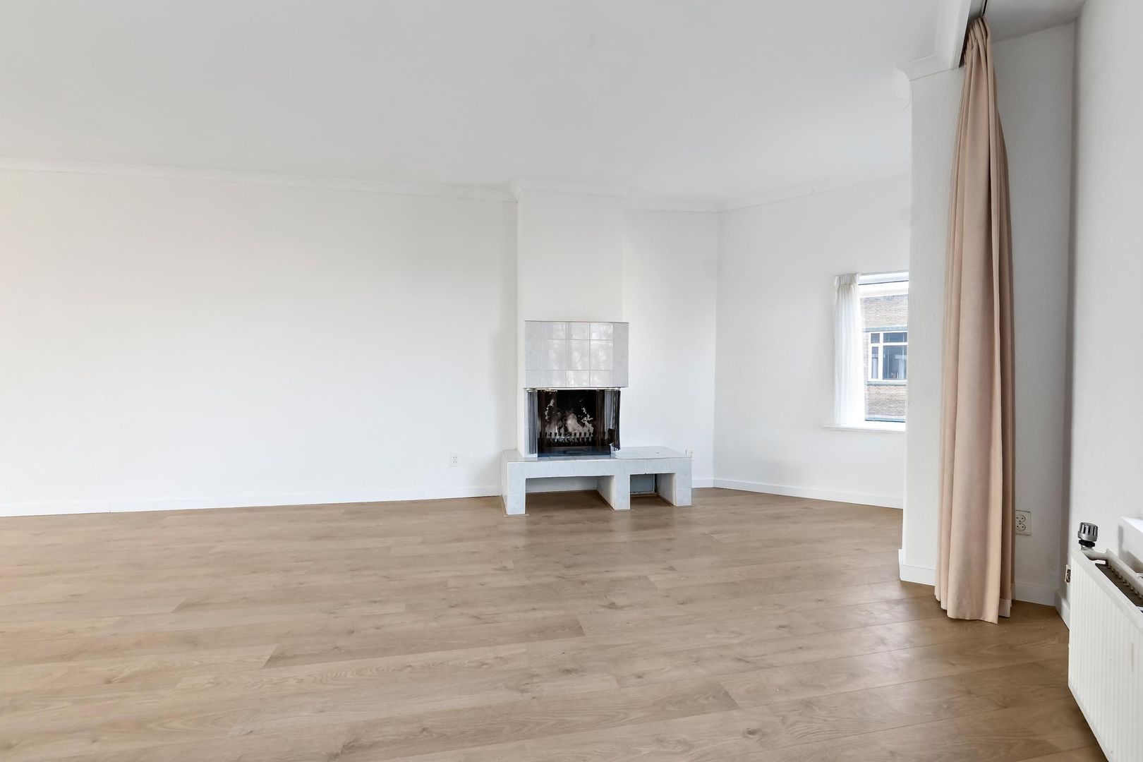 Mient 382, Den Haag foto-13 blur