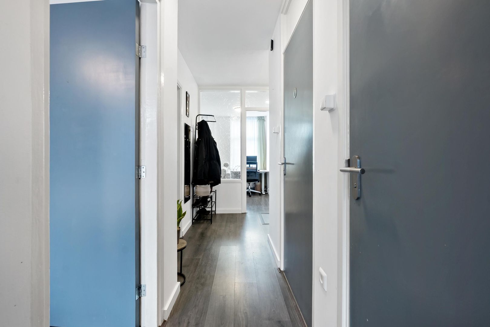 Harderwijkstraat 242, Den Haag foto-11 blur