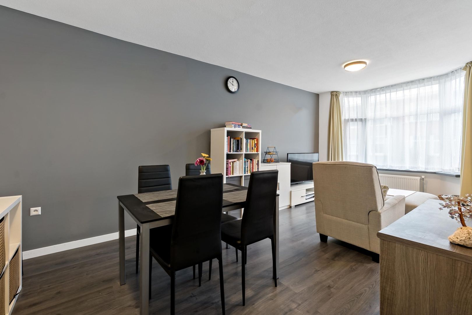 Harderwijkstraat 242, Den Haag foto-7 blur