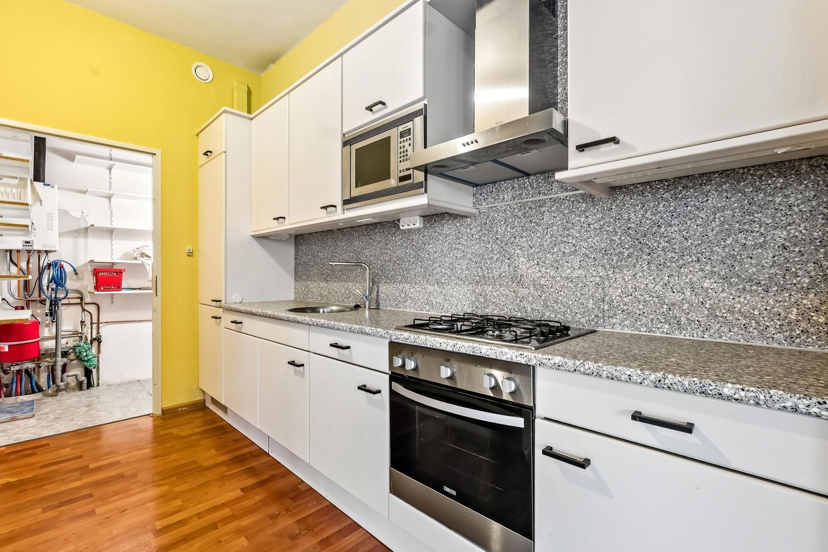 Sir Winston Churchilllaan 283 F023, Rijswijk foto-11 blur