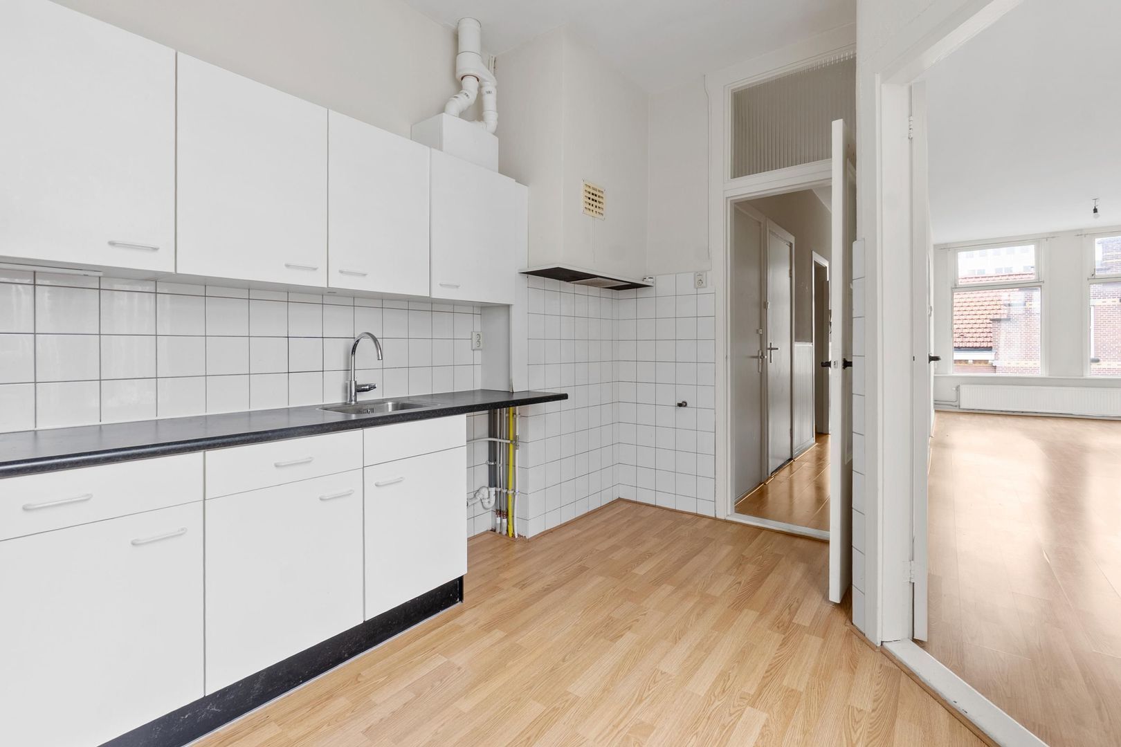 Johannes Camphuijsstraat 66, Den Haag foto-11 blur