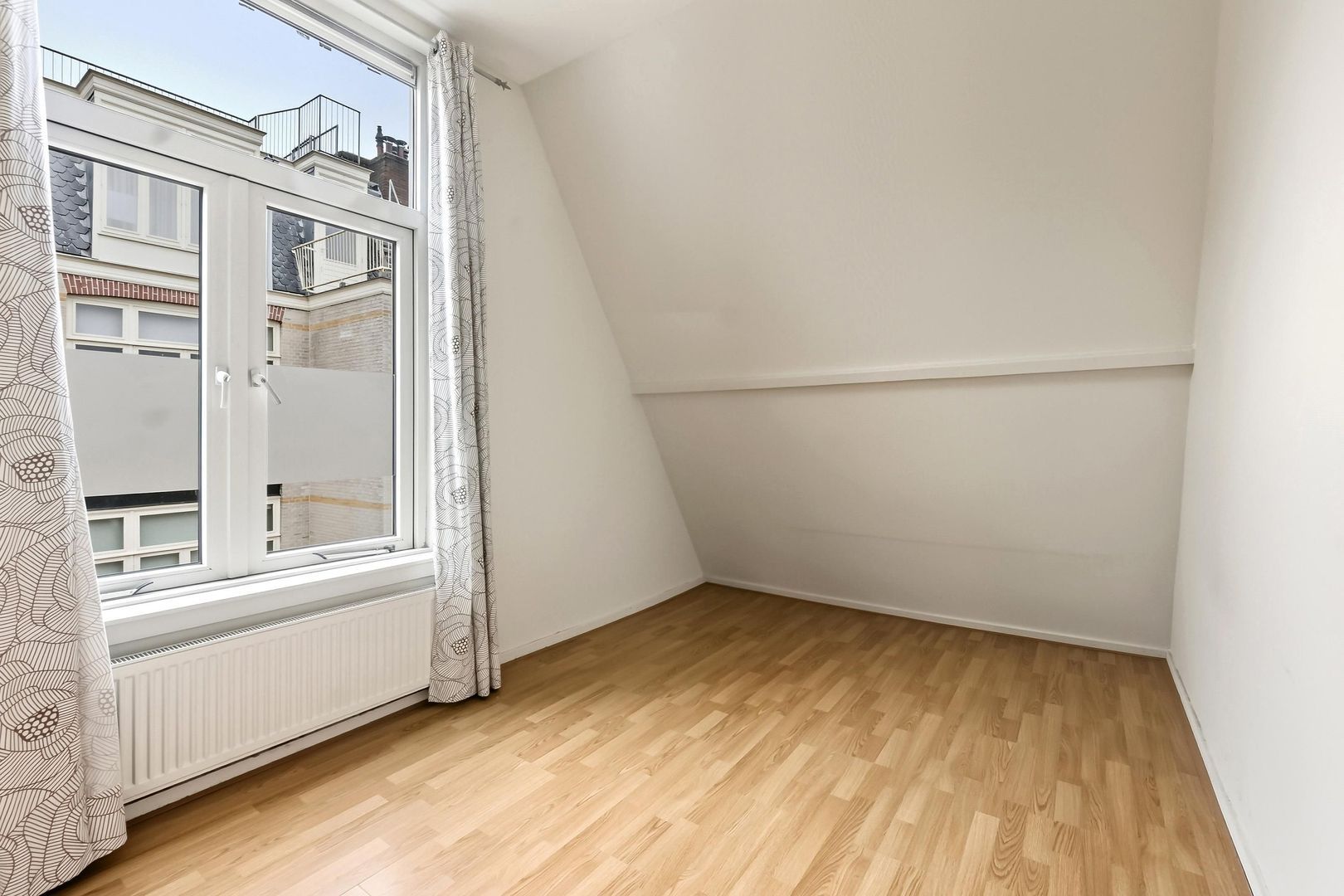 Johannes Camphuijsstraat 66, Den Haag foto-16 blur