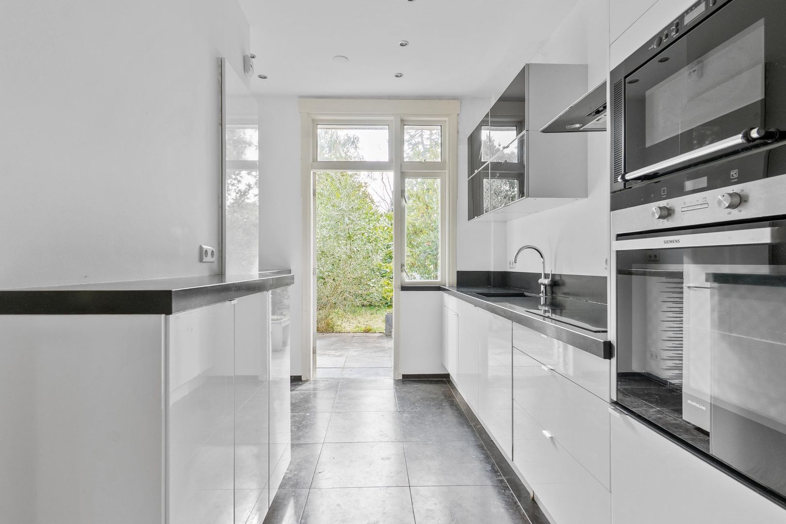 Hoge Rijndijk 101, Leiden foto-4 blur