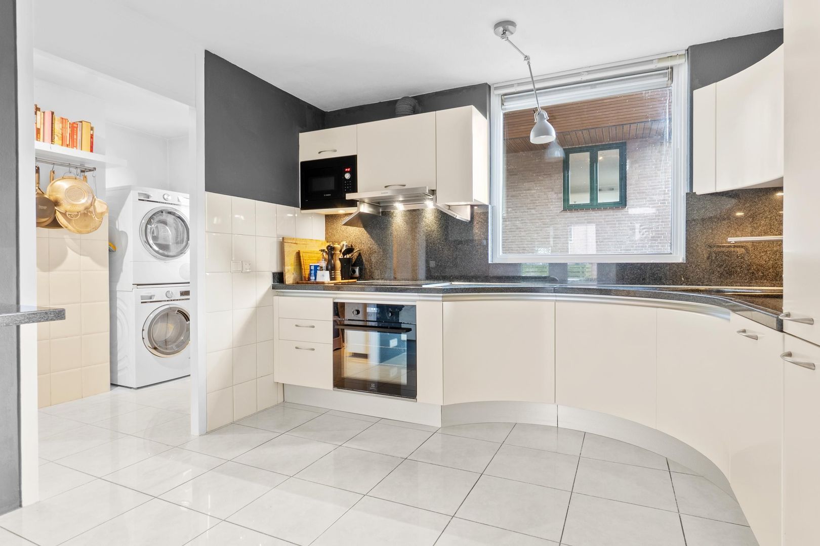 Nimfkruidvaart 15, Zoetermeer foto-22 blur