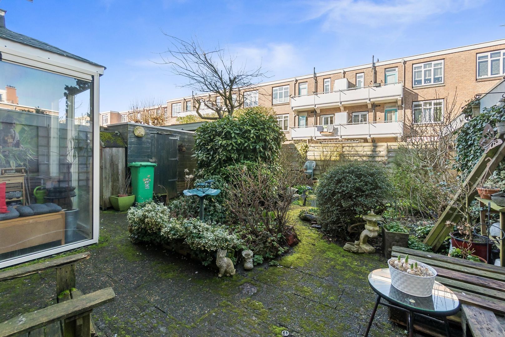 Mient 37, Den Haag foto-1 blur