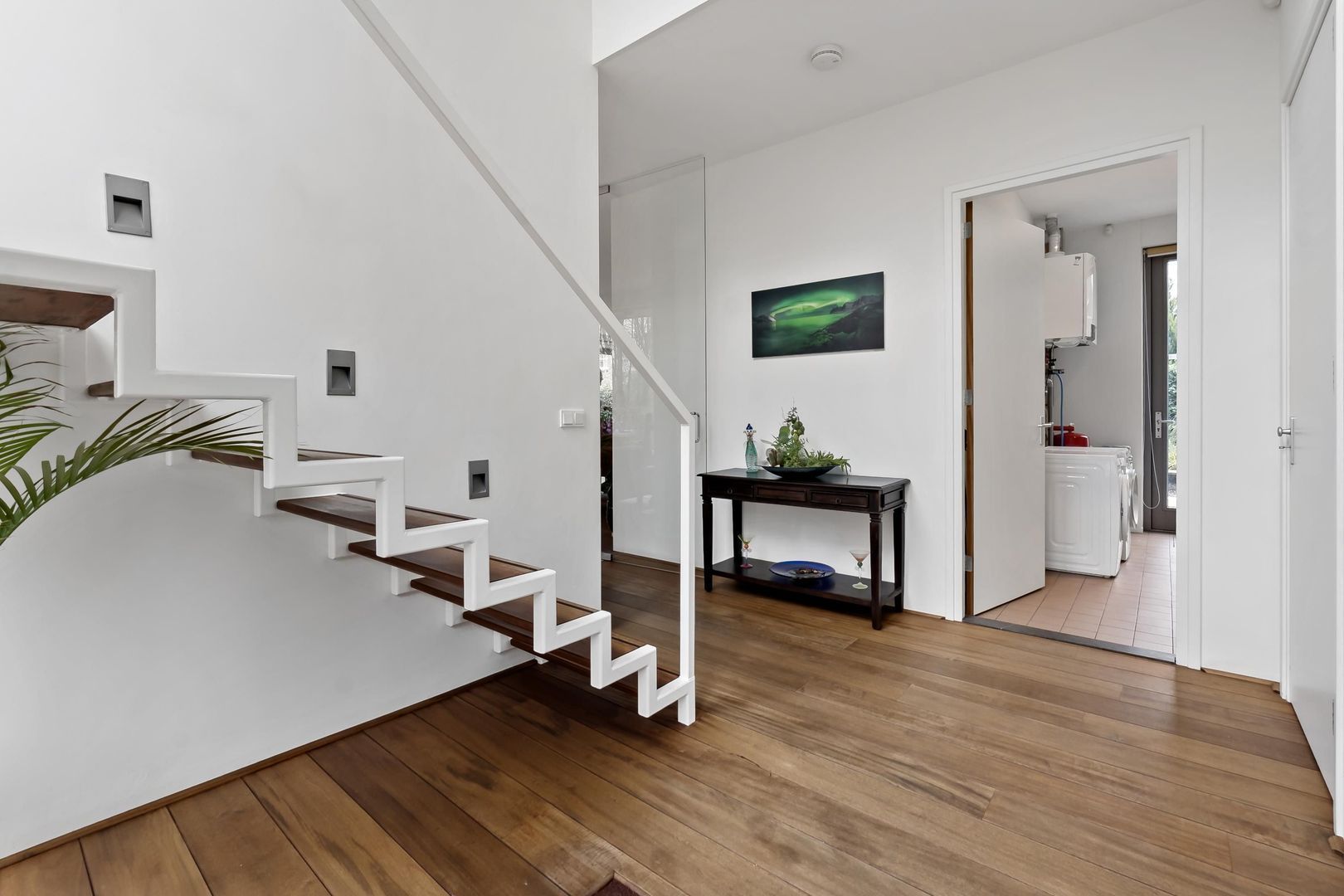 Oostmadeweg 15, Den Haag foto-4 blur