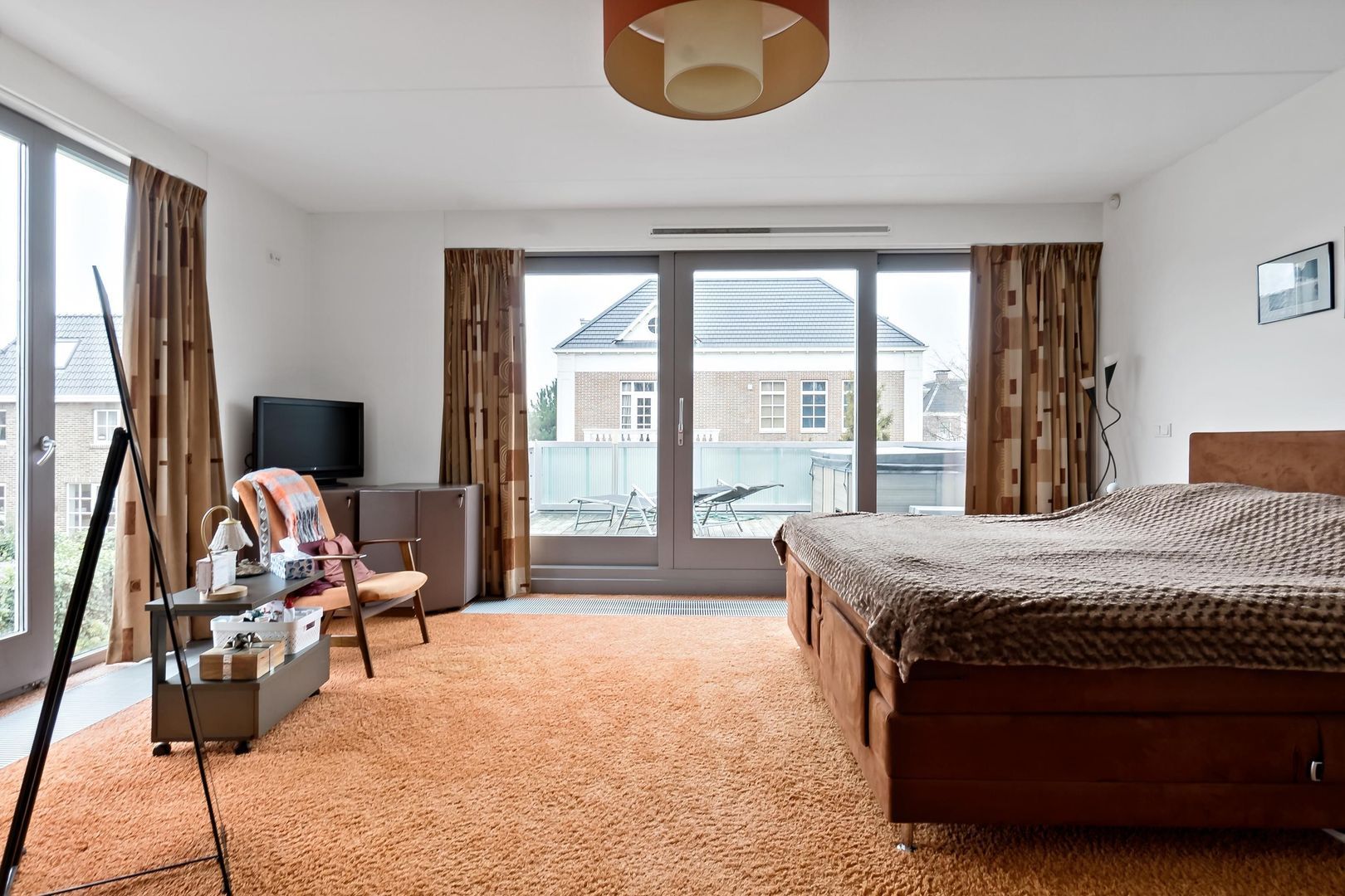 Oostmadeweg 15, Den Haag foto-26 blur