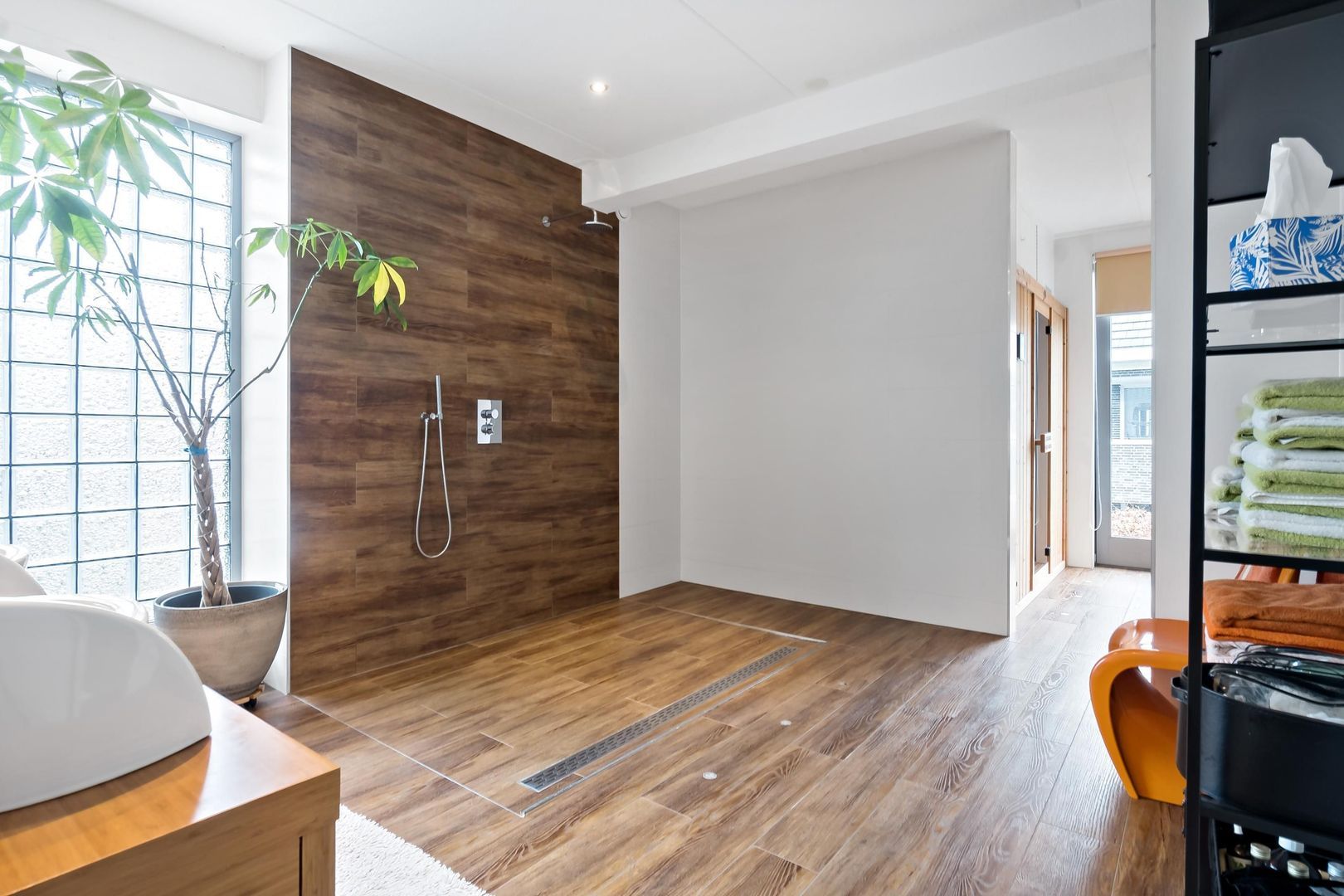 Oostmadeweg 15, Den Haag foto-35 blur