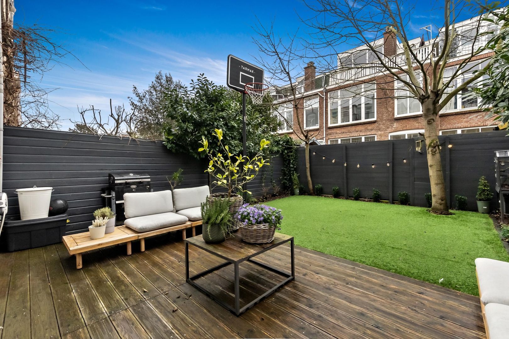 Ten Hovestraat 62, Den Haag foto-56 blur