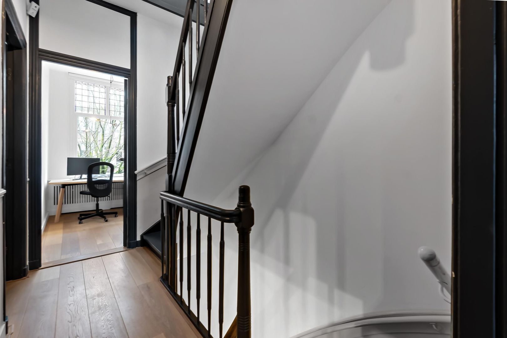 Ten Hovestraat 62, Den Haag foto-68 blur