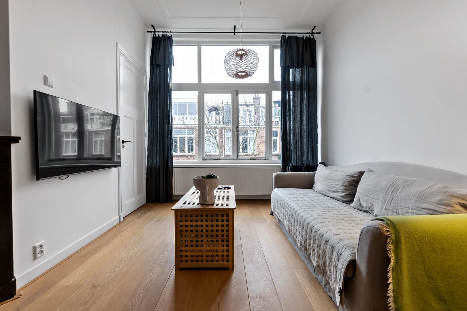 Ten Hovestraat 62, Den Haag foto-72 blur