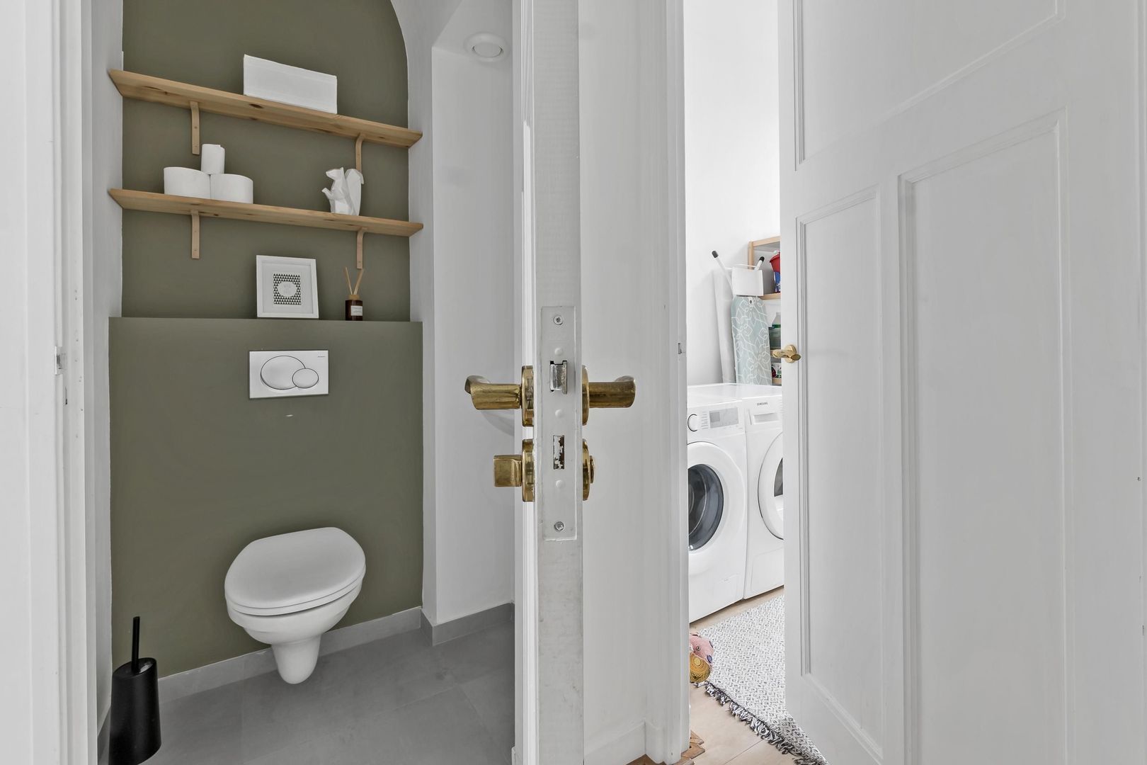 Ten Hovestraat 62, Den Haag foto-93 blur