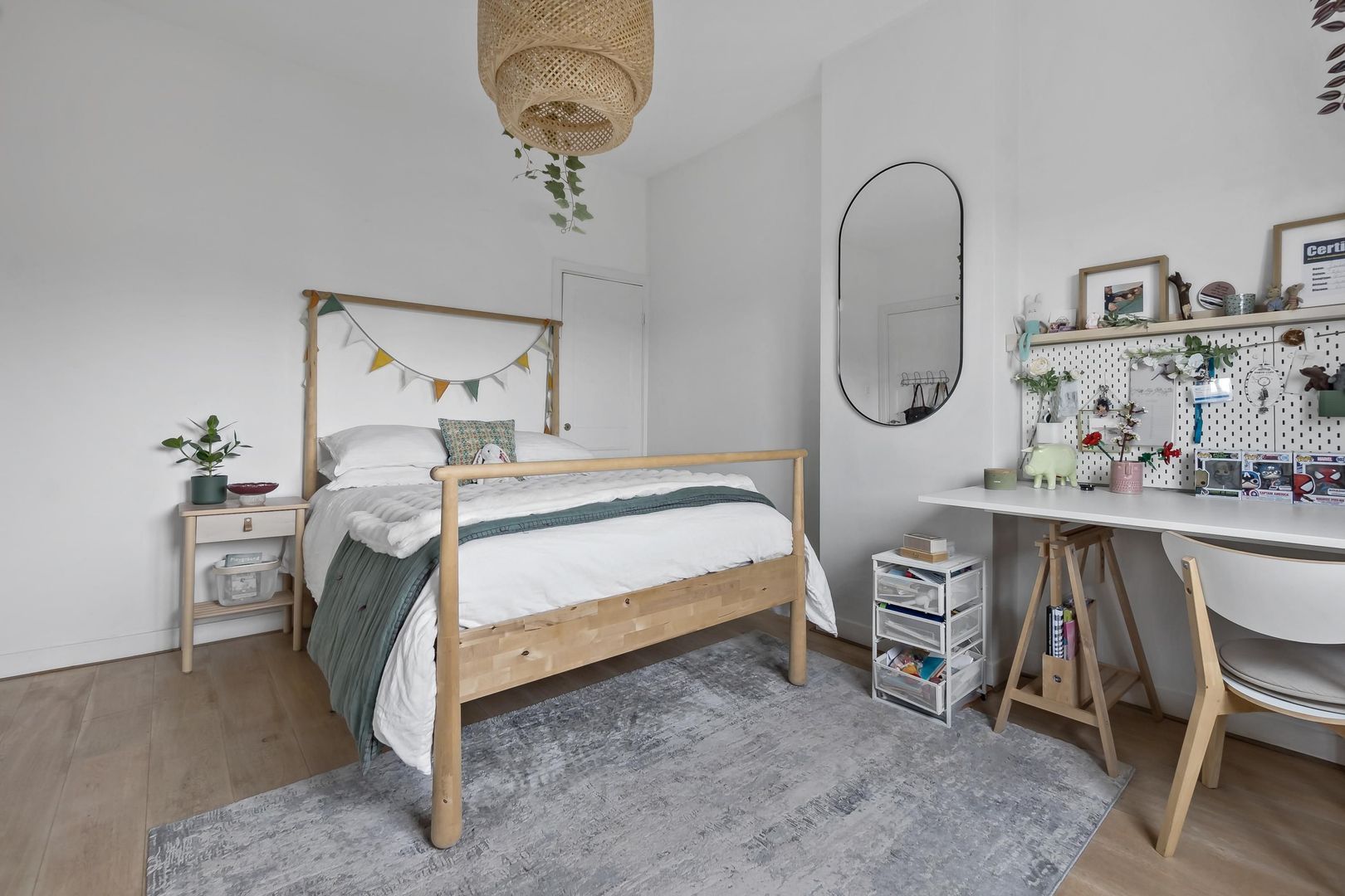 Ten Hovestraat 62, Den Haag foto-100 blur