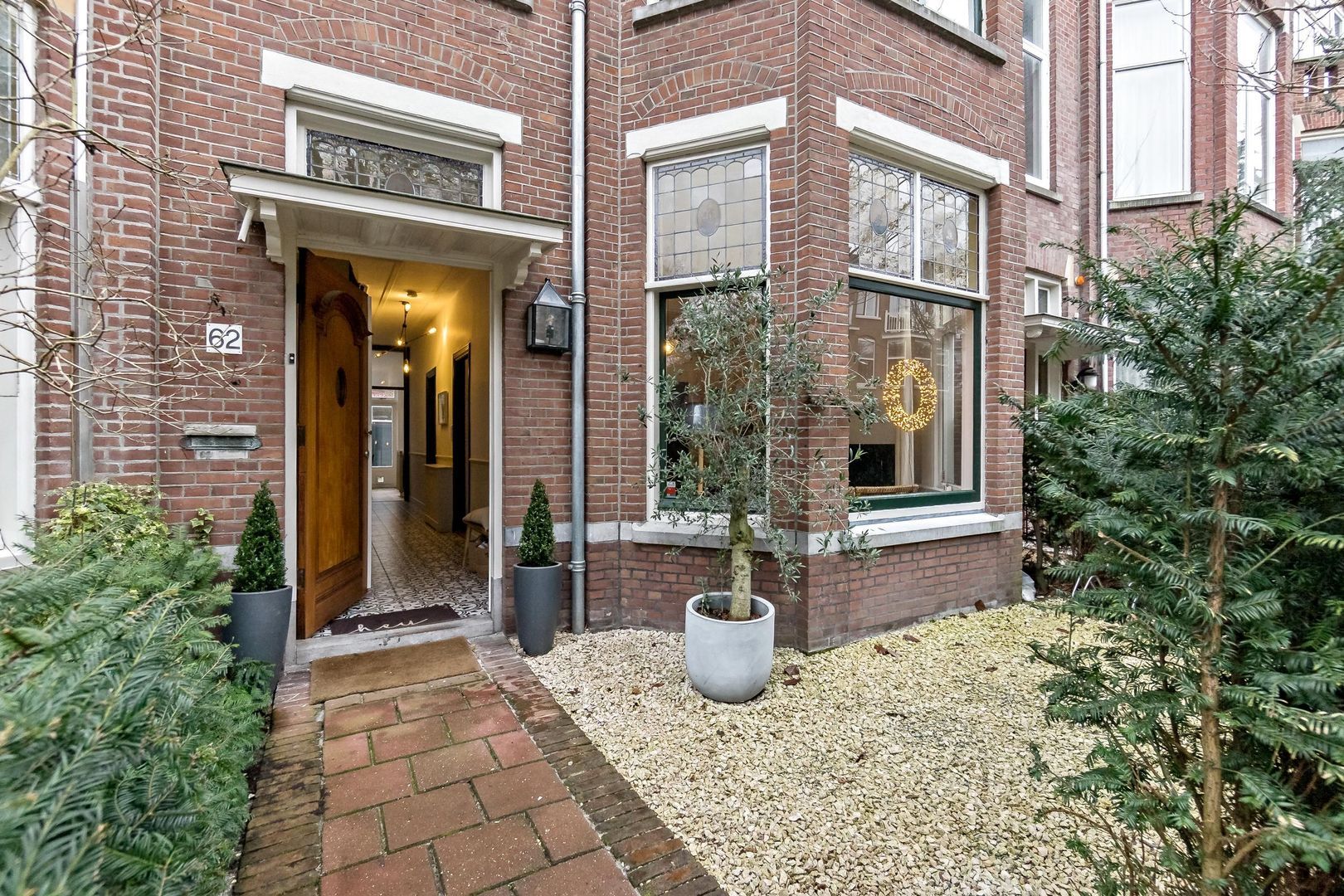 Ten Hovestraat 62, Den Haag foto-4 blur