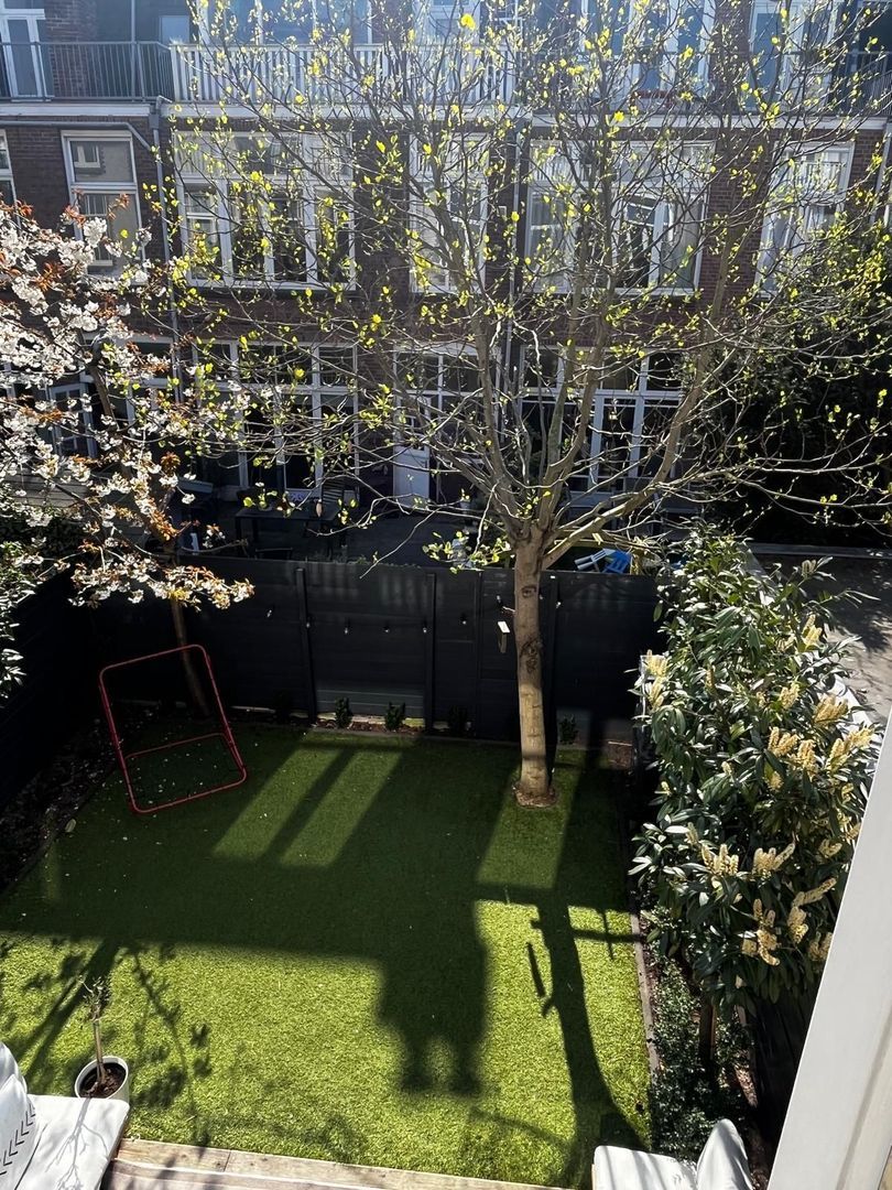 Ten Hovestraat 62, Den Haag foto-119 blur