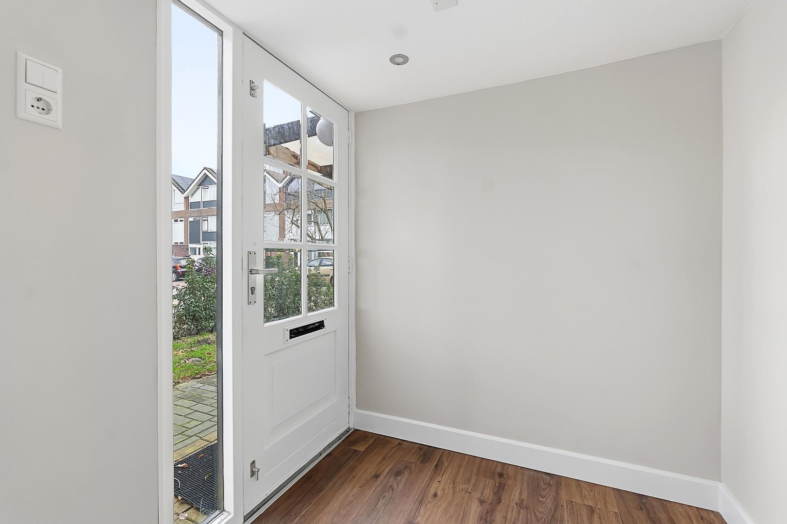 Van Goghstraat 75, Reeuwijk foto-3 blur