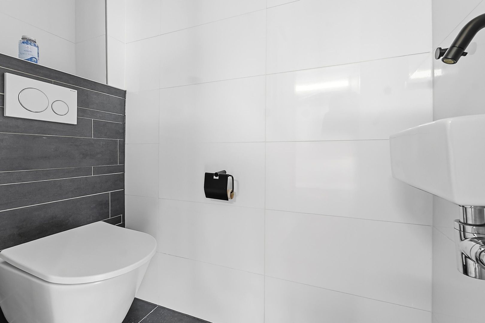 Van Goghstraat 75, Reeuwijk foto-7 blur