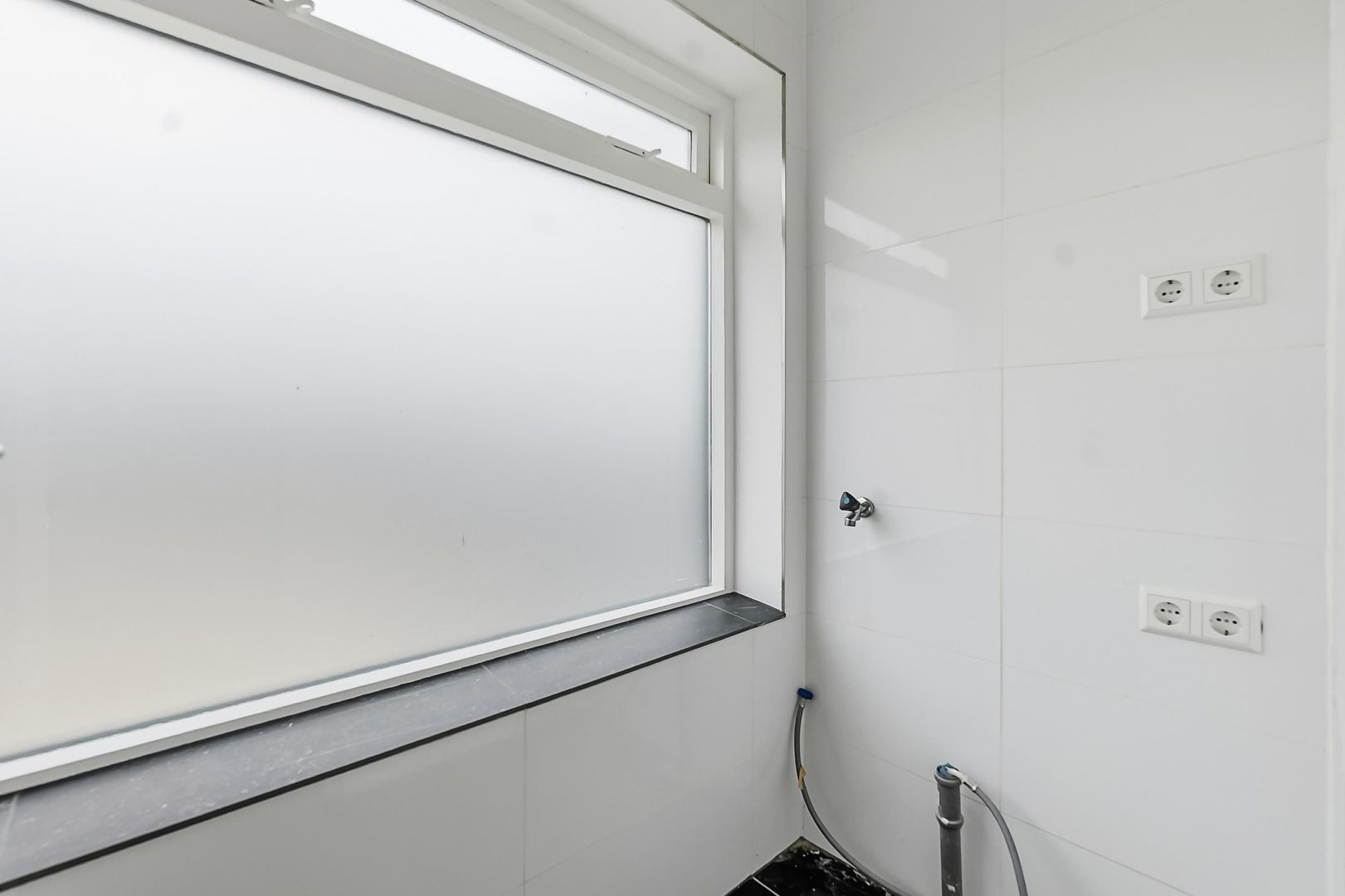 Van Goghstraat 75, Reeuwijk foto-45 blur