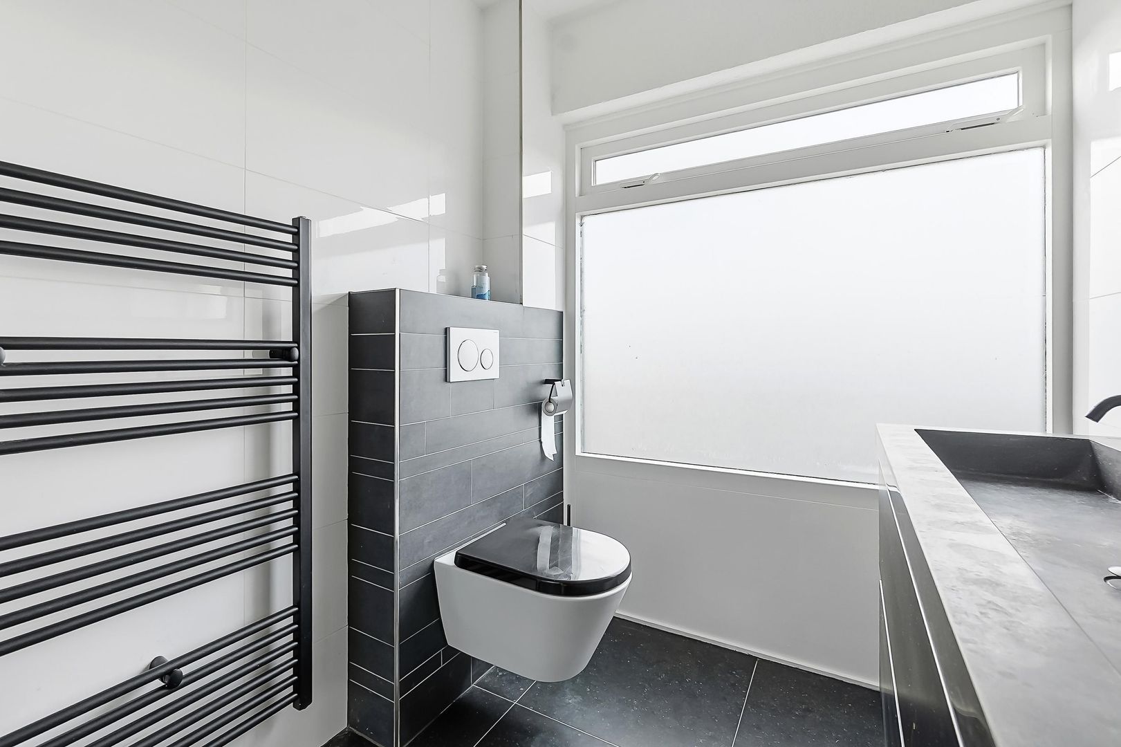 Van Goghstraat 75, Reeuwijk foto-34 blur