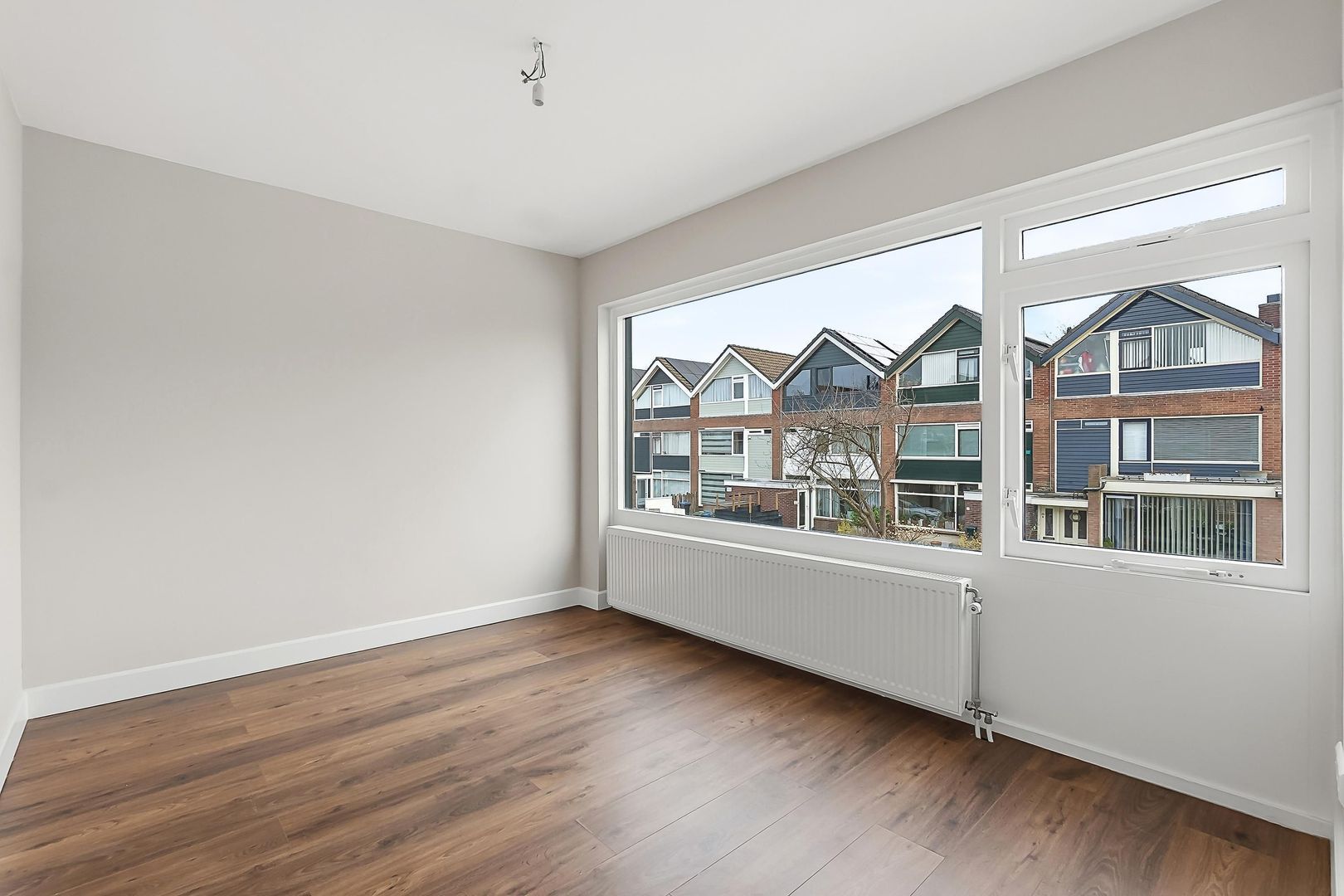 Van Goghstraat 75, Reeuwijk foto-42 blur