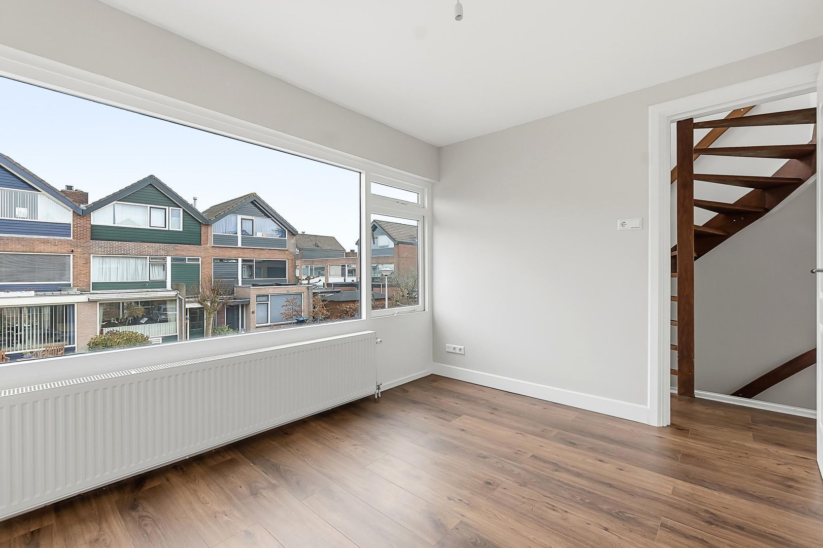 Van Goghstraat 75, Reeuwijk foto-43 blur