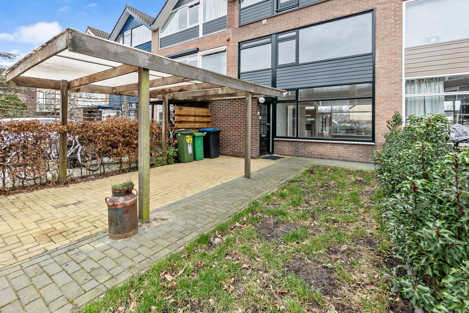 Van Goghstraat 75, Reeuwijk foto-2 blur