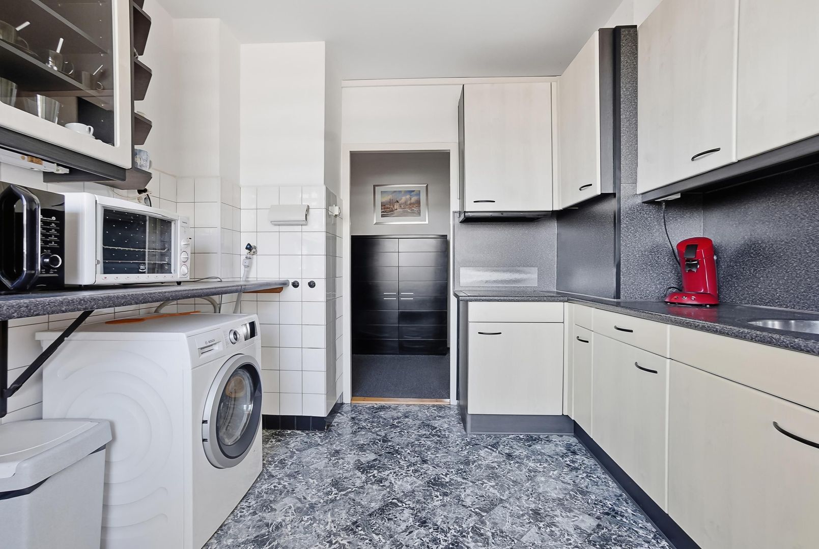 Suzannaland 166, Den Haag foto-6 blur