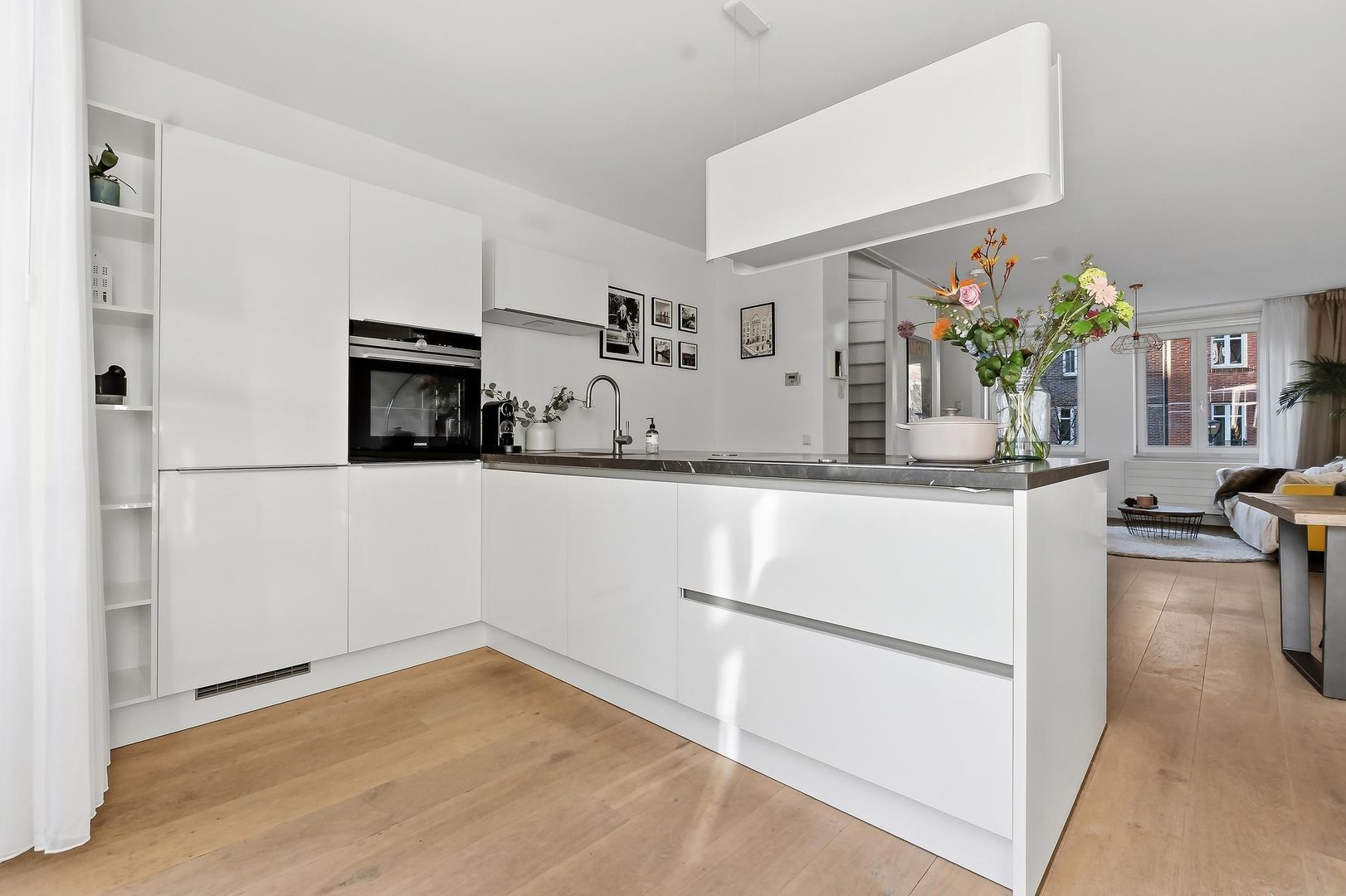 Hillebrant Jacobsplein 40, Den Haag foto-7 blur