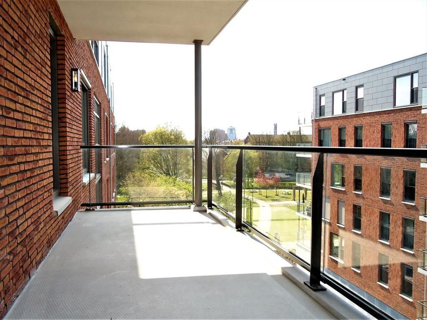 van Vollenhovenlaan 102, Rijswijk foto-6 blur