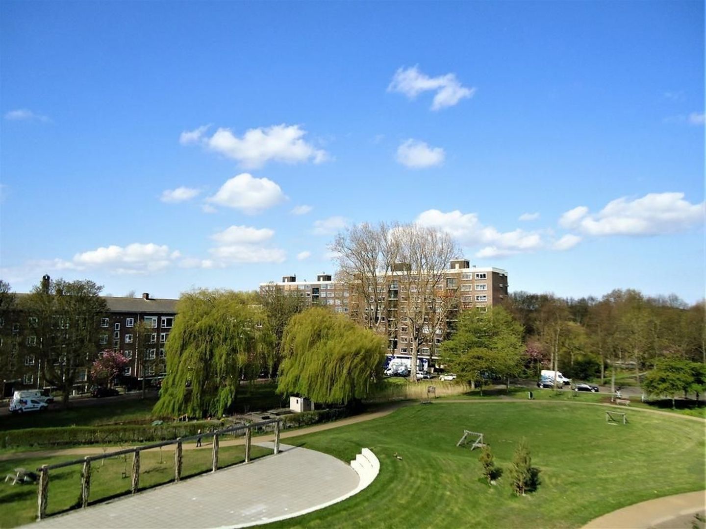 van Vollenhovenlaan 102, Rijswijk foto-12 blur