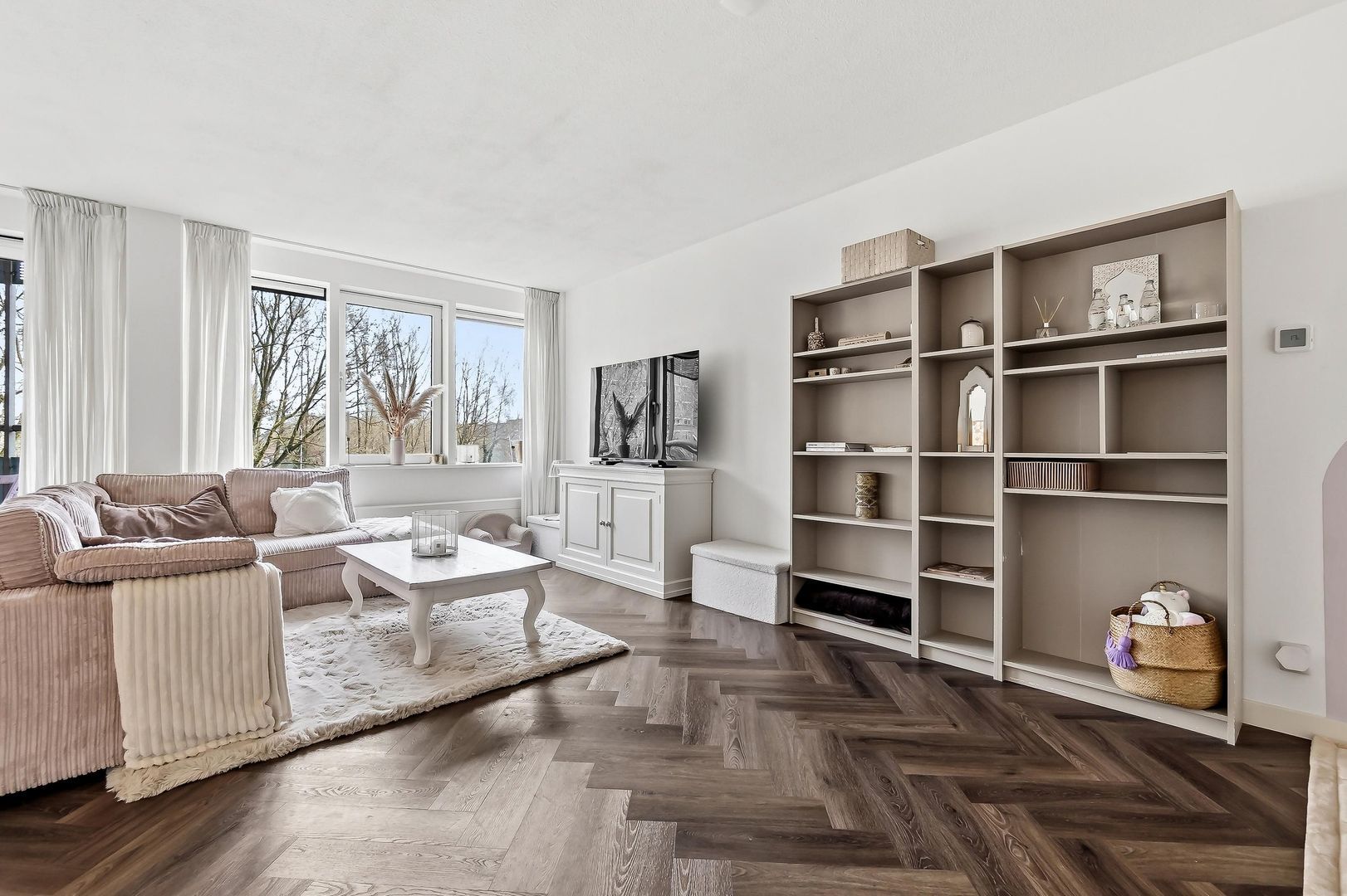 Dokter Van Ledestraat 28, Leidschendam foto-13 blur