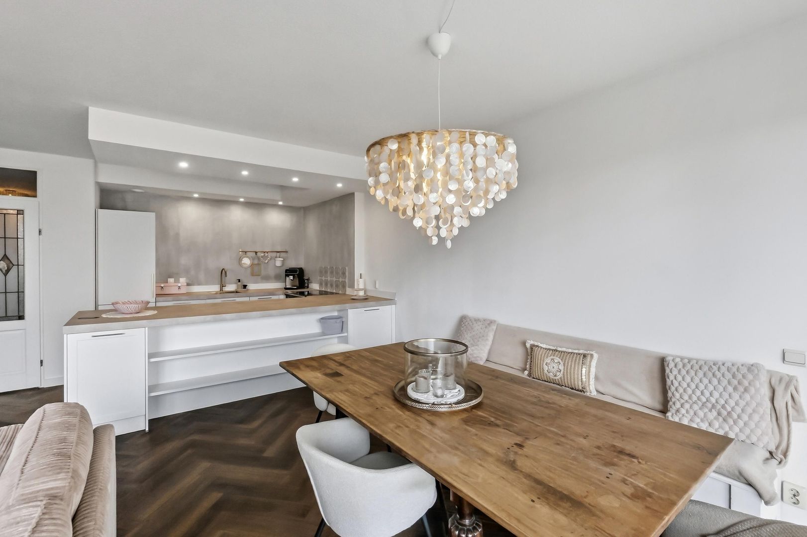 Dokter Van Ledestraat 28, Leidschendam foto-32 blur