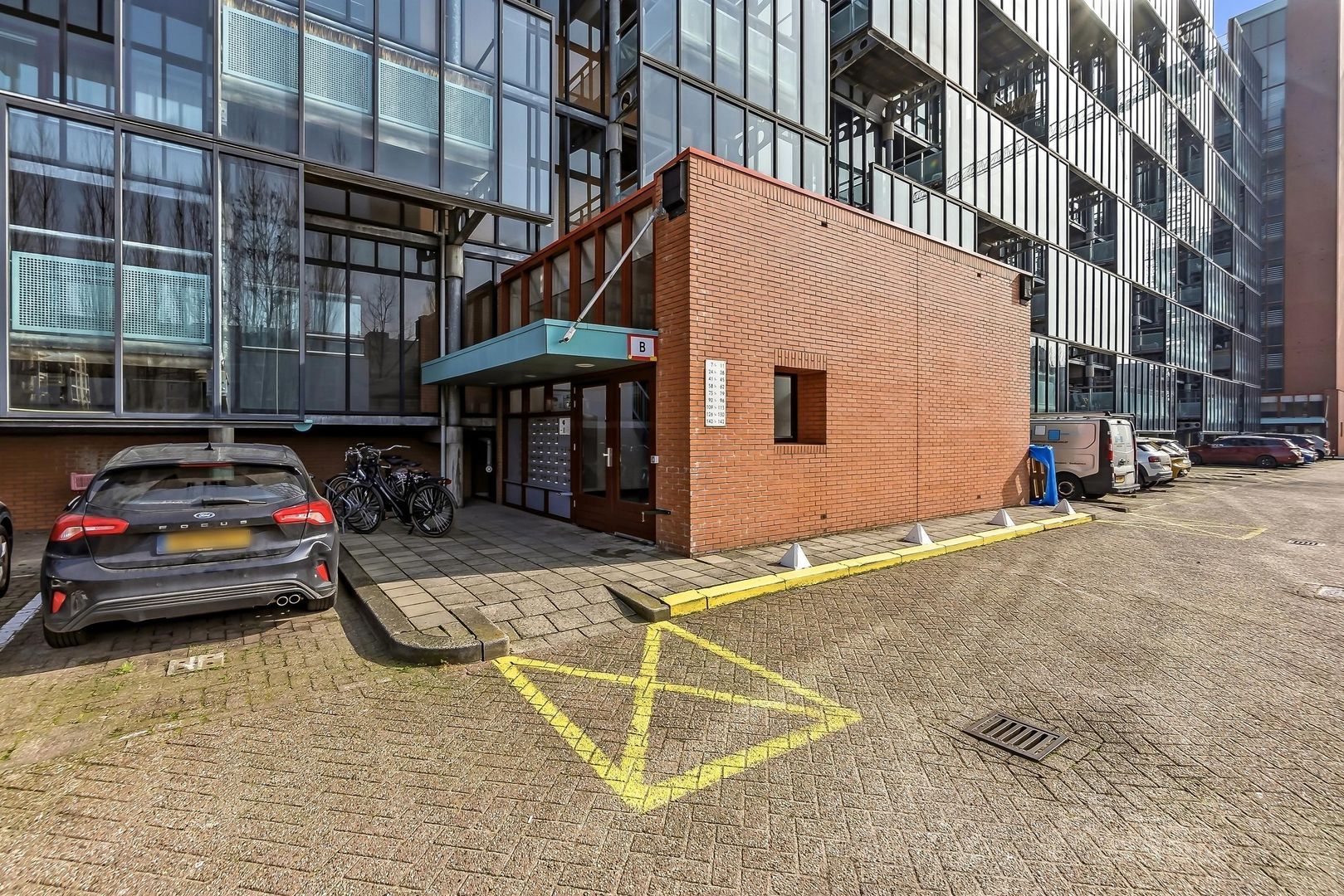 Dokter Van Ledestraat 28, Leidschendam foto-1 blur