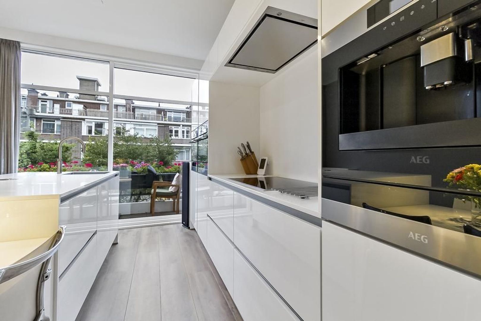 Hoefbladlaan 53, Den Haag foto-10 blur