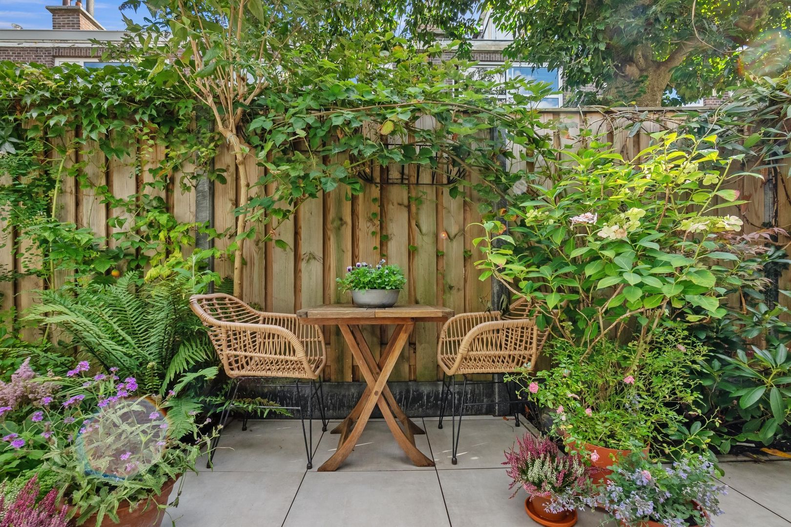 Johannes Camphuijsstraat 244, Den Haag foto-29 blur