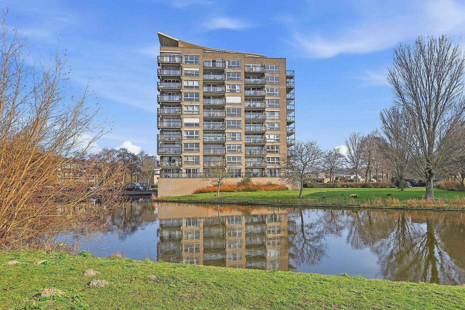 Coebelweg 21, Leiden foto-0 blur