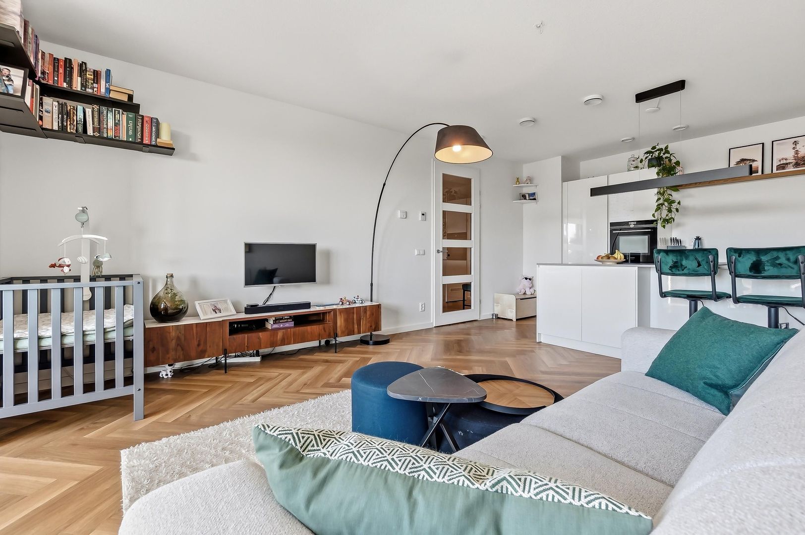 Ananasweg 32, Leiden foto-11 blur