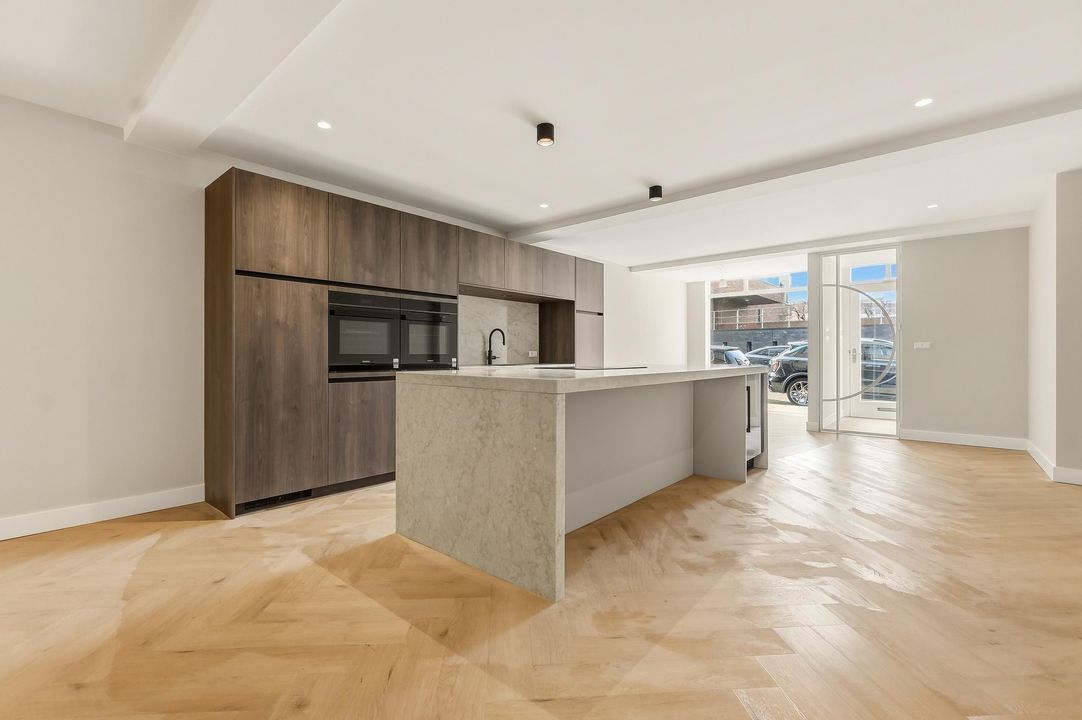 Dr. Lelykade 272 A, Den Haag