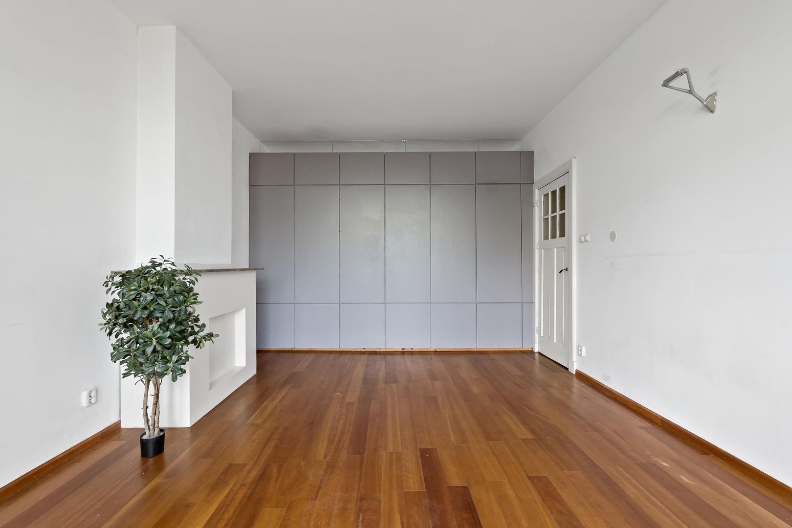 Laan van Meerdervoort 471, Den Haag foto-28 blur